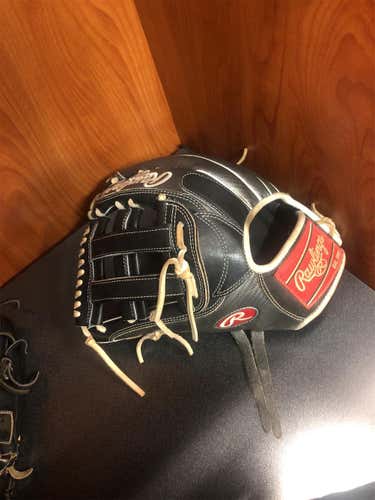Left Handed Heart of the Hide 12.75" Baseball Glove