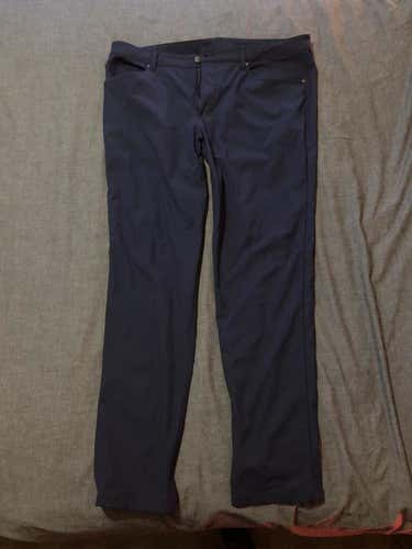 Lululemon Men's ABC Pant Slim - Navy Blue - Size 38 + Lululemon Men's Metal Vent Tech Long Sleeve XL