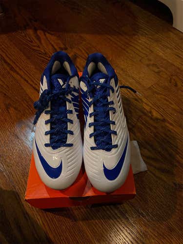 White Men's 11 (Women's 12) Low Cut