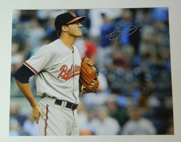 Kevin Gausman Signed 8x10 Photo