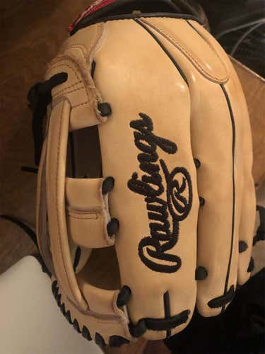 Outfield Heart of the Hide 12.75" Baseball Glove