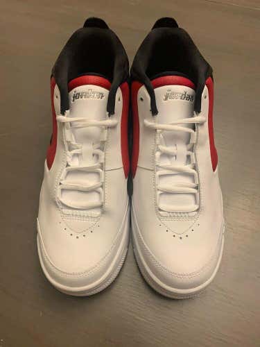 Nike Jordan Big Fund Trainer White/Black/Gym Red BV6273-102 Men's Size 8.5