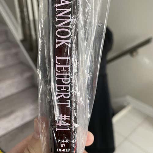Senior Right Handed Vapor 1X Lite  Pro Stock Hockey Stick