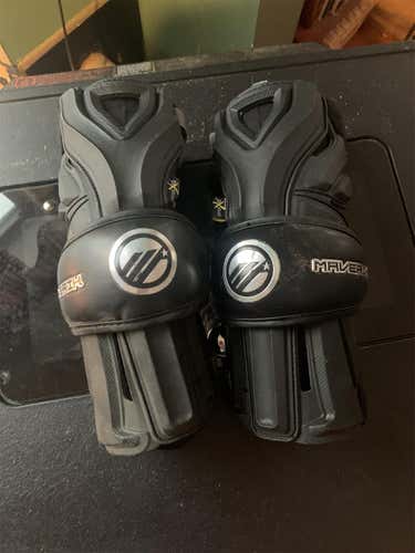 Large Maverik Rome RX3 Arm Pads
