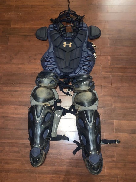 Adult Under Armour Catcher's Set