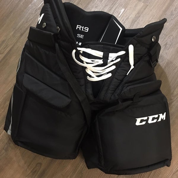 Black Senior Medium CCM Premier R1.9 Hockey Goalie Pants