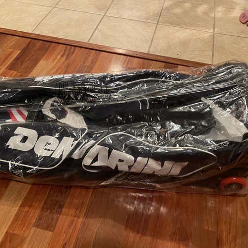 USA New DeMarini Bat Bag