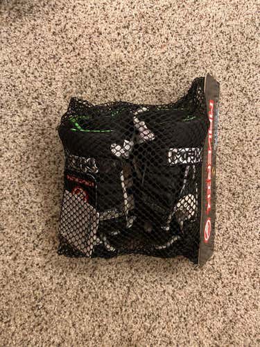 Black New Player Maverik 12" Lacrosse Gloves