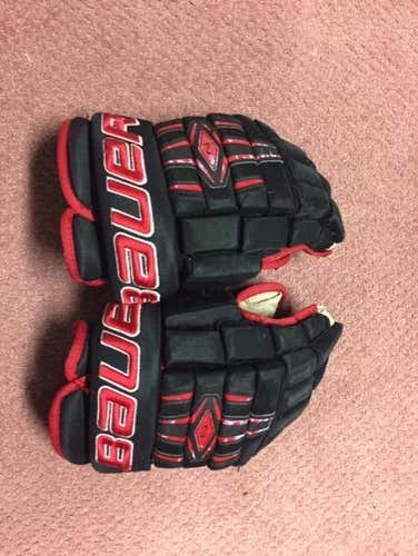 Black Senior Bauer Nexus 800 Gloves 14" Pro Stock
