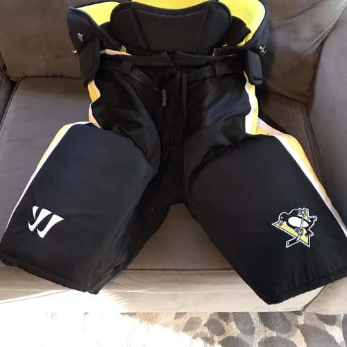 Black Senior Large Warrior Pro Stock Hockey Pants