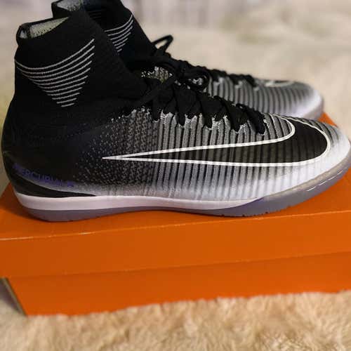*Brand New* Indoor Nike MercurialX Proximo II DF IC Grey/Silver (Mens Size 10.5) (Box Included)