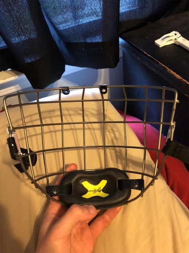 Gray New Medium Re-Akt Face Cage