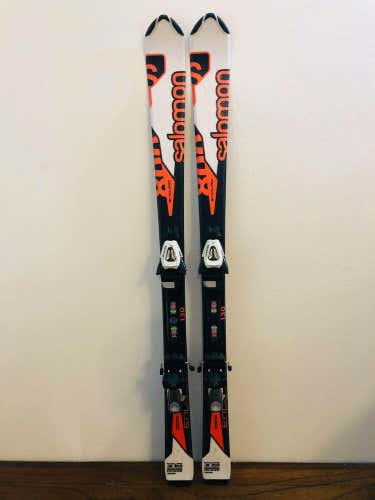 Salomon Enduro Jr 800 Kids Skis 130 cm. Demo Bindings junior boys girls NICE!