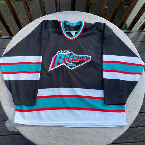 Tacoma Rockets WHL CCM Jersey XL