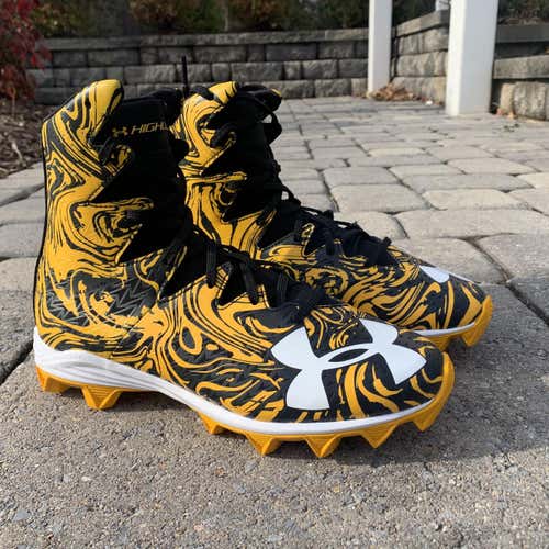 Under Armour Highlight Size 6