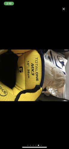 Blue Senior Bauer Supreme TotalOne MX3 14" Gloves