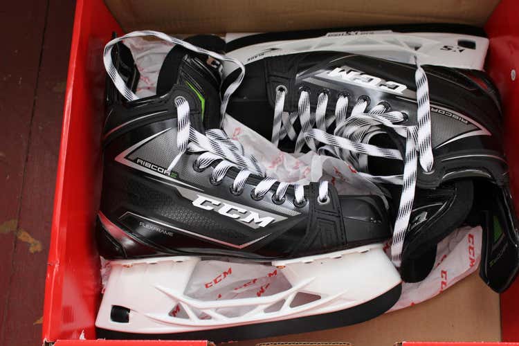 Senior CCM Ribcor 80K Hockey Skates Size 7