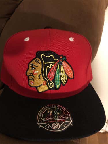 Chicago Blackhawks Mitchell & Ness NHL Fitted 7 1/8