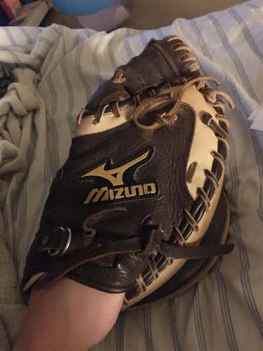 Brown High School/College Catcher's franchise 33.5" Baseball Glove
