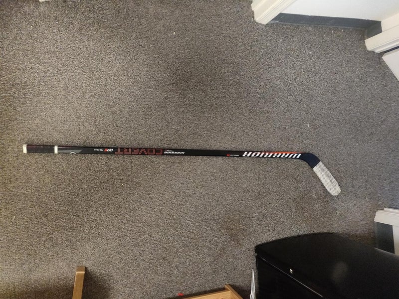 Senior Warrior Right Handed Covert QRE Pro Hockey Stick p88 75 flex