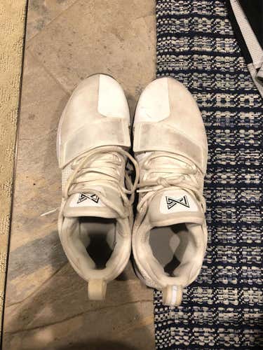 Paul Georgia White Basketball Shoes Size 10