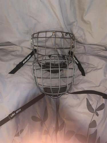 Senior Medium Bauer