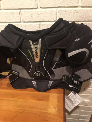New Senior Large Reebok 9K Shoulder Pads