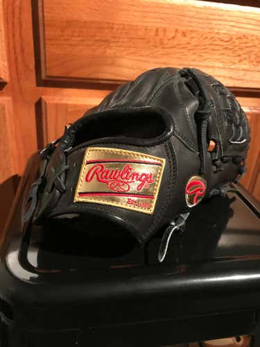 Black Rawlings Right Handed Infield GG204 50th anniversary rare Baseball Glove 11.5"