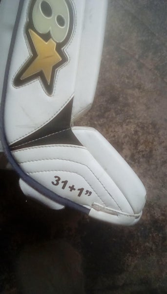 White Intermediate 31" Brian's GNETik 5.0 Goalie Leg Pads