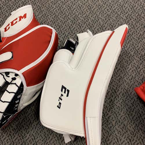 PRICE IS FIRM! CCM Eflex E4.9 Sr Glove And Blocker