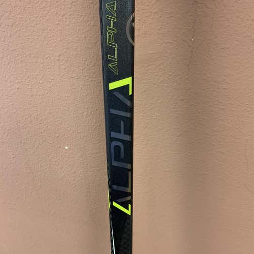 Senior Right Handed Alpha QX Heel Pro Stock Hockey Stick