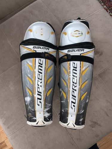 Senior Supreme TotalOne Shin Pads