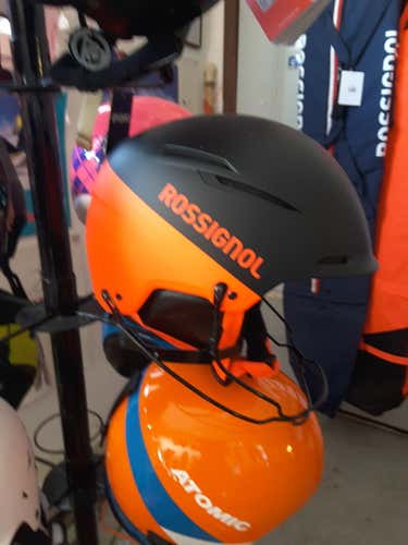 Red New Unisex Large Rossignol race slalom Helmet FIS Legal