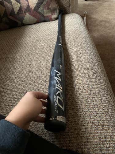 2017 Composite Mako Beast (-12) 19 oz 31" Bat