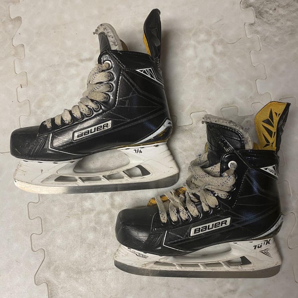 Senior Supreme 180 Hockey Skates Size 7