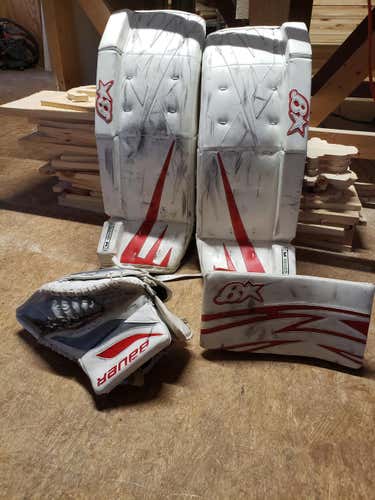 Used 33" Brian's M Series Goalie Leg Pads