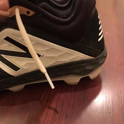 Black Men's Molded Cleats Low Cut