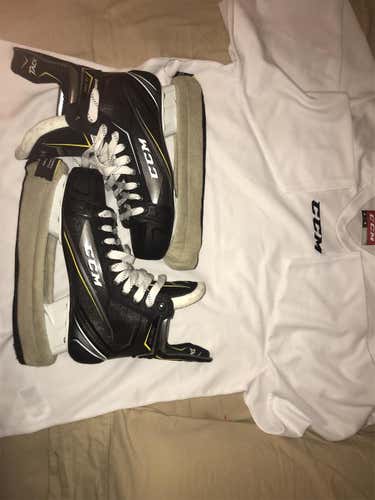 Senior CCM Tacks 9070 Pro Stock Size 9.5 Hockey Skates With A Free White CCM Practice Jersey!