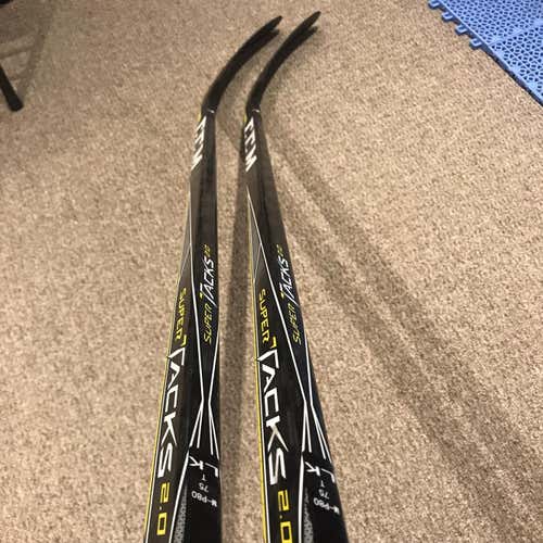 NEW 2 pack CCM Super Tacks 2.0 - LH P80/P88 75flex (67")