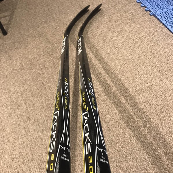 NEW 2 pack CCM Super Tacks 2.0 - LH P80/P88 75flex (67")