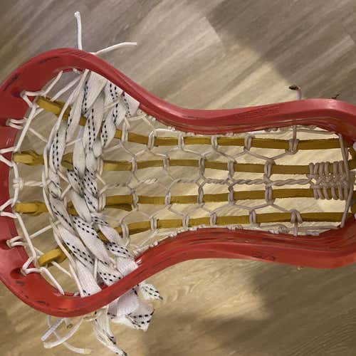 Used Attack & Midfield Strung Surgeon 10 500 Head