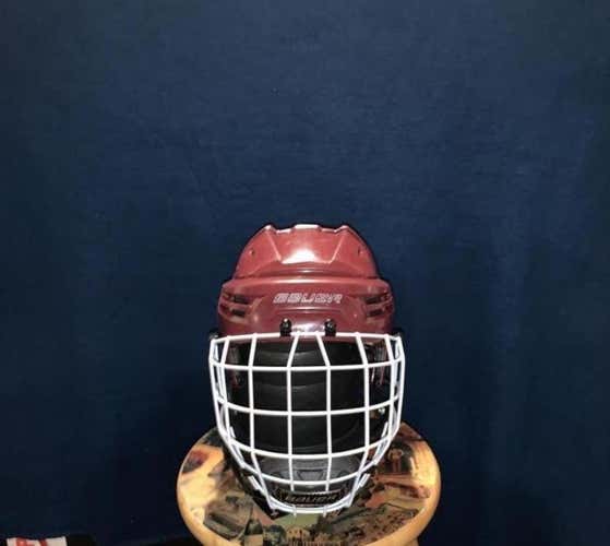 Bauer Re-Akt Senior Medium Helmet