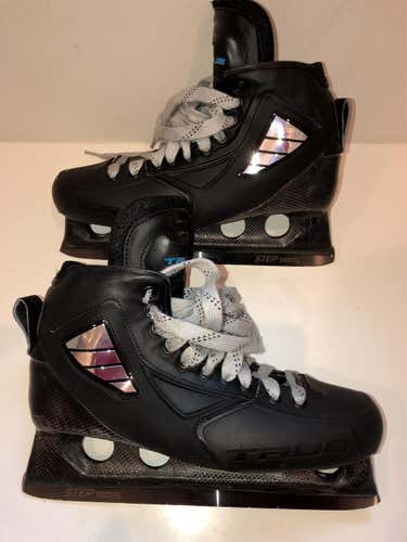 Senior True Custom Pro D&R (Regular) Pro Stock Size 9 Hockey Goalie Skates