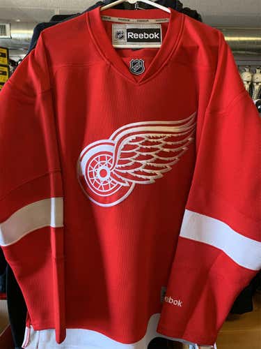 New Large Reebok Jersey