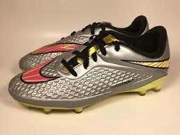 NIKE HYPERVENOM PHELON YOUTH SOCCER CLEATS ( Right 2.5, Left 2)(CHROME/GOLD COIN)
