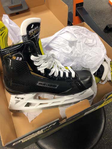 Senior Bauer Supreme S29 D&R (Regular) Size 10 Hockey Skates