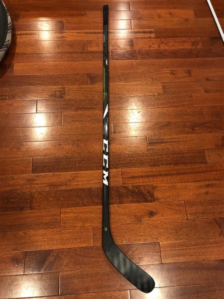 Senior Right Handed RibCor Pro 3 PMT Toe Hockey Stick