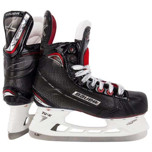 Vapor X700 Hockey Skates D 4.5