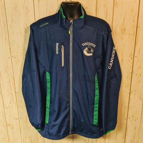 Vancouver Canucks 'Center Ice' Locker Room Jacket - Large