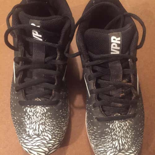 Nike VPR Molded Baseball Cleats. Youth Size 4.5